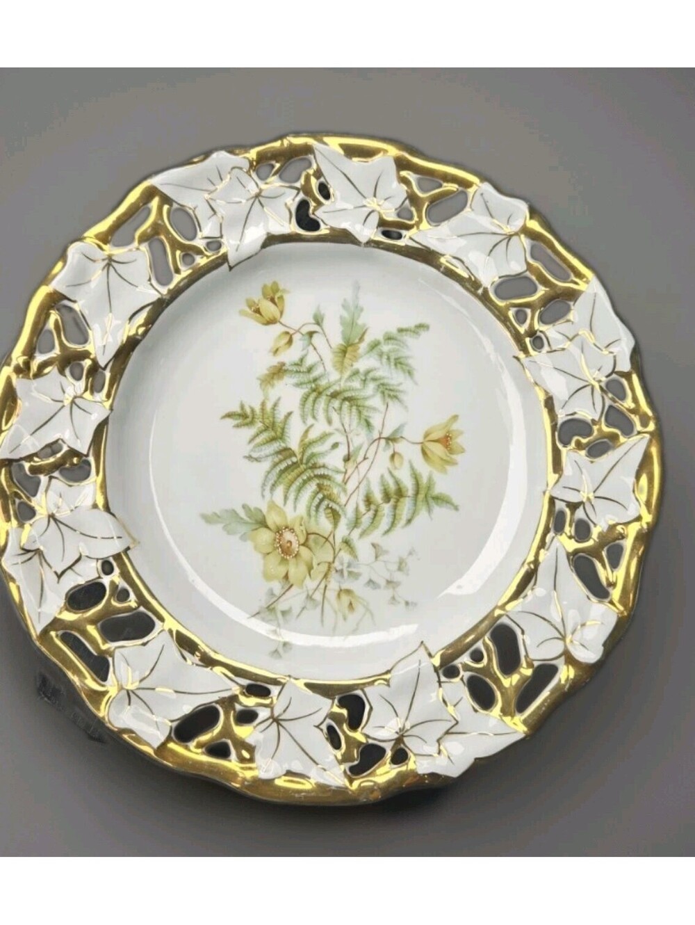 CT Carl Tielsch Made Germany Platter Ivy Leaves Gold Reticulated Border12" Mint